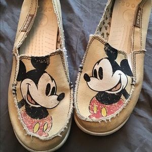 Mickey Mouse Crocs